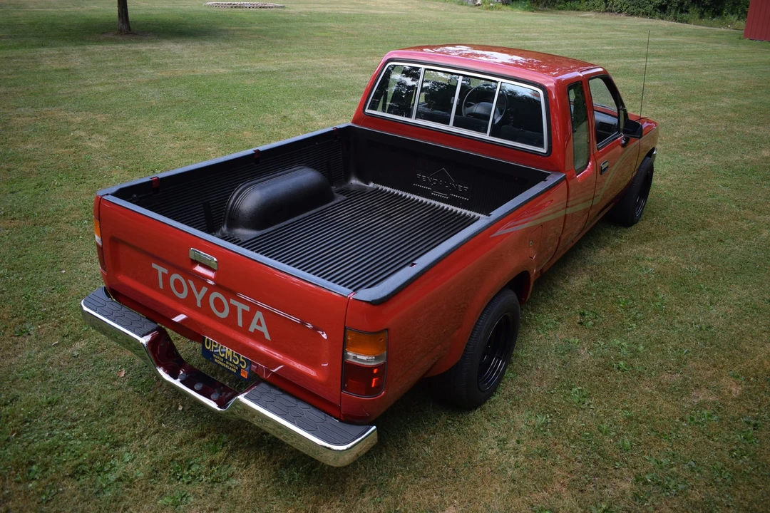 1989 Toyota Hilux 5th Gen - Image 21 of 31