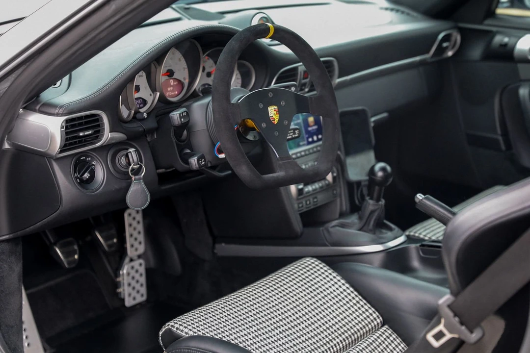 2005 Porsche 997 Carrera S - Image 2 of 31