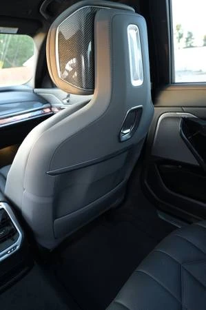 2023 BMW G70 7 Series - Image 16 of 21
