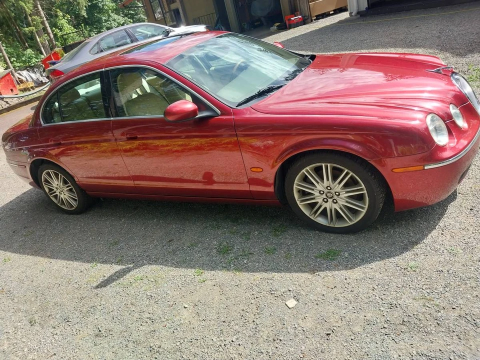 2006 Jaguar S-Type 2nd Gen - Image 2 of 16