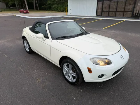 2006 Mazda MX-5 Miata