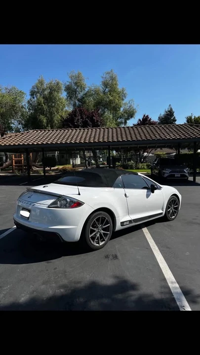 2012 Mitsubishi Eclipse 4th Gen - Image 3 of 8