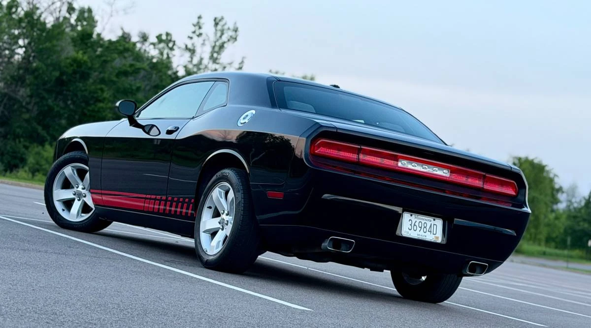 2012 Dodge Challenger 3rd Gen - Image 6 of 24