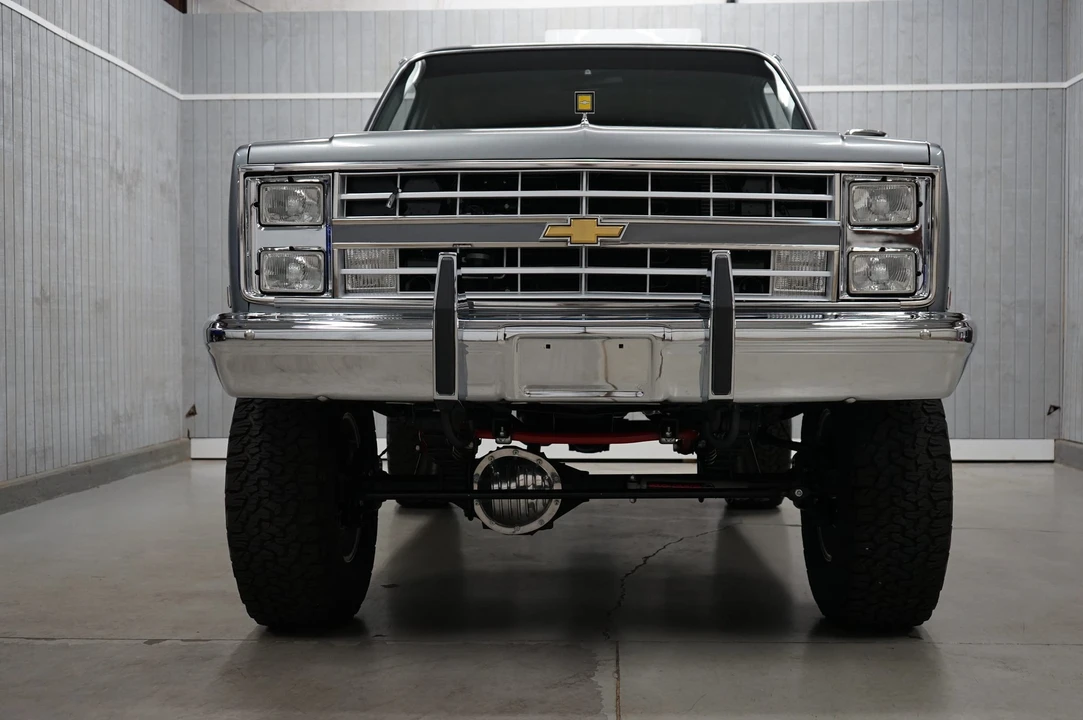 1987 Chevrolet K5 Blazer 2nd Gen - Image 13 of 31