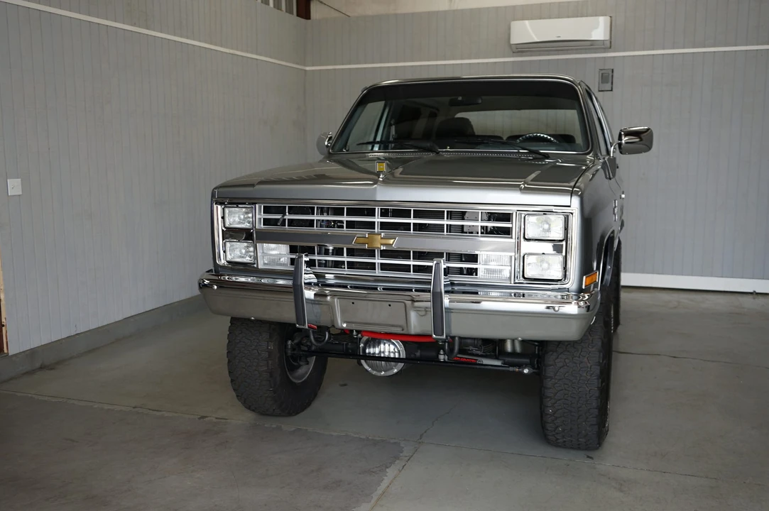 1987 Chevrolet K5 Blazer 2nd Gen - Image 10 of 31