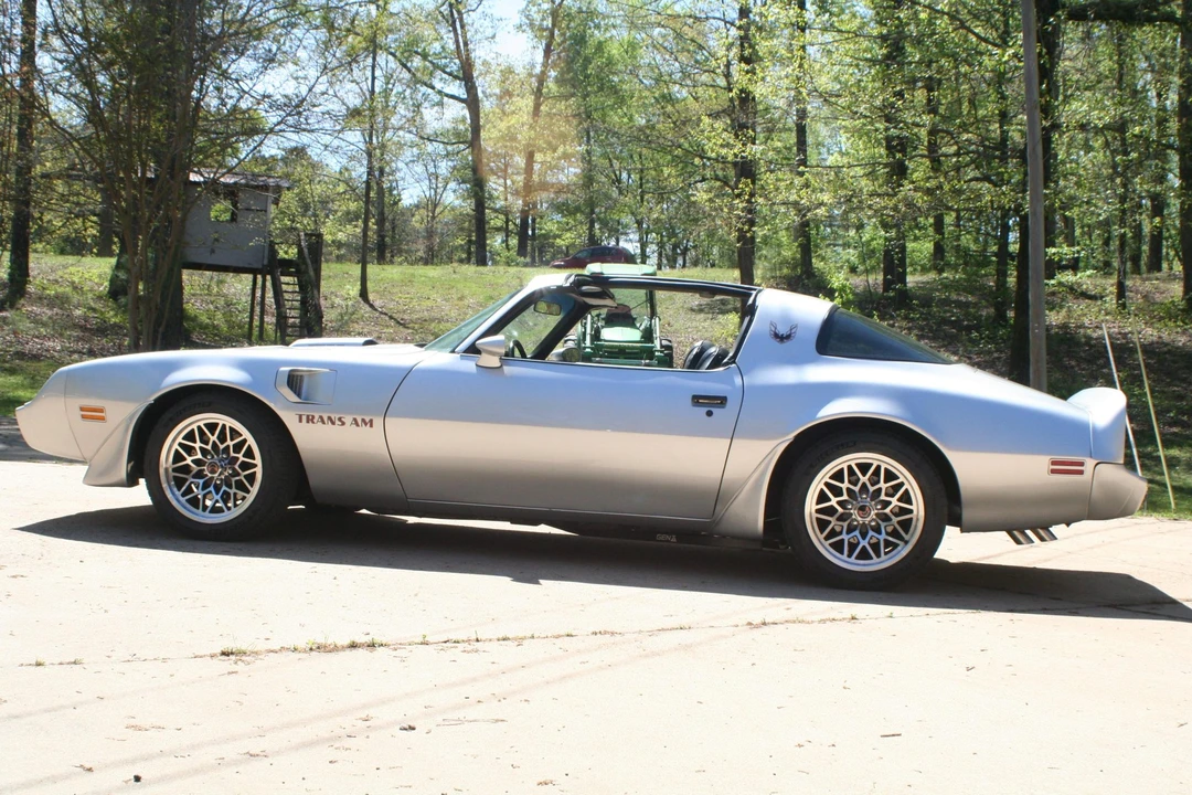 1981 Pontiac Firebird Trans Am 2nd Gen - Image 5 of 31