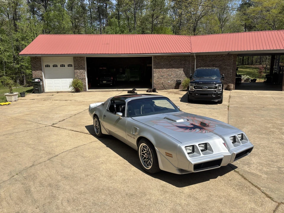 1981 Pontiac Firebird Trans Am 2nd Gen - Image 10 of 31
