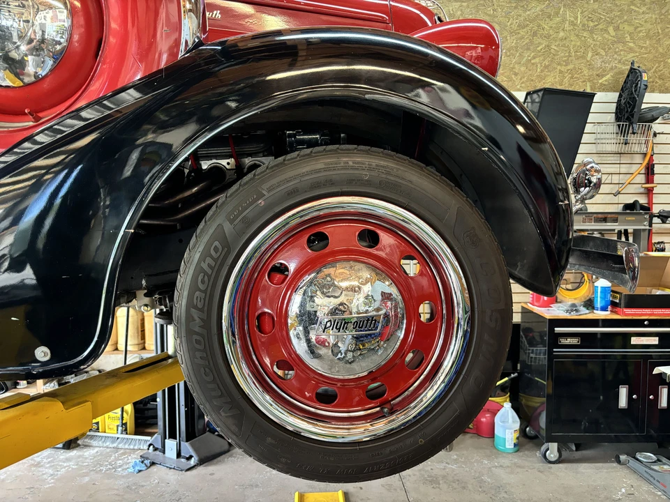 1937 Plymouth Deluxe & Special Deluxe - Image 18 of 31