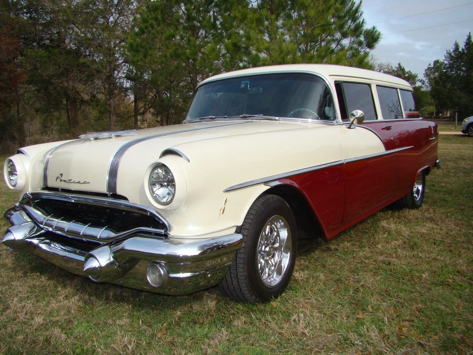 1956 Pontiac Chieftain - Image 2 of 31