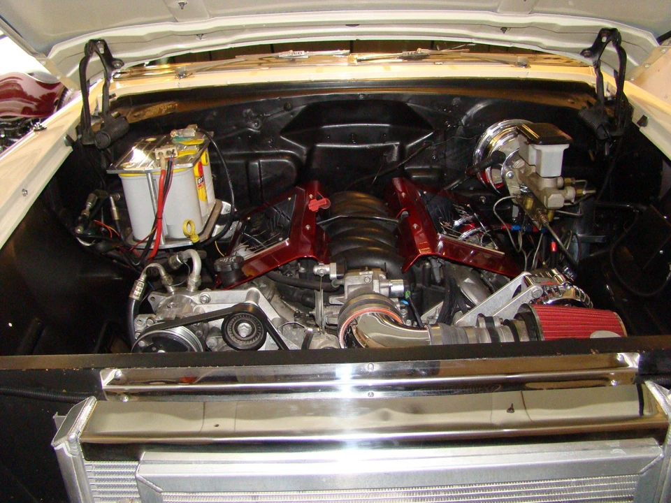 1956 Pontiac Chieftain - Image 31 of 31