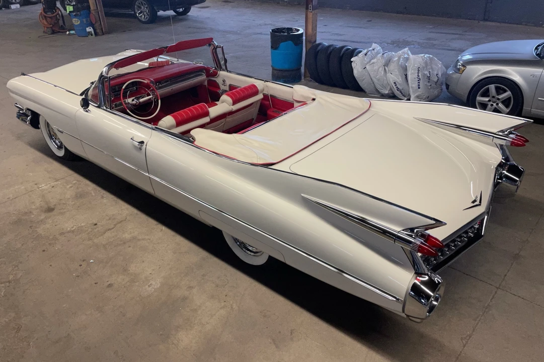 1959 Cadillac Series 62 5th Gen - Image 8 of 31