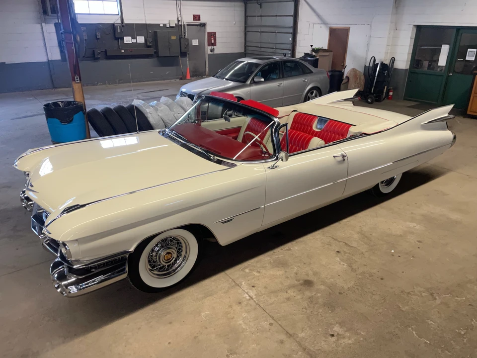 1959 Cadillac Series 62 5th Gen - Image 5 of 31