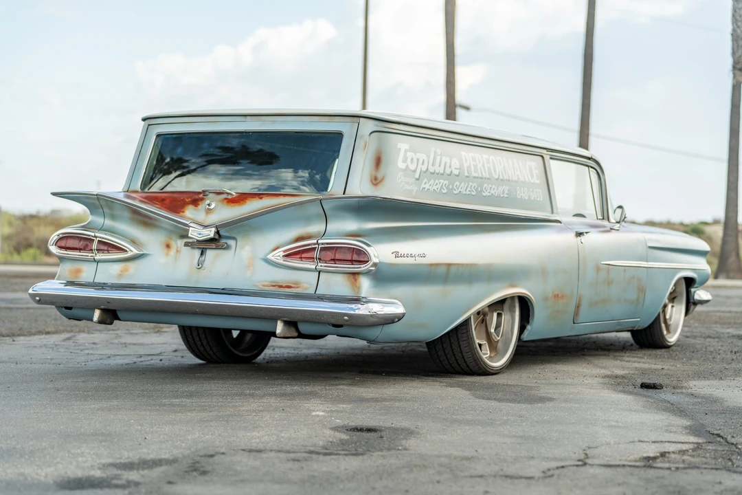 1959 Chevrolet Suburban 4th Gen - Image 9 of 31