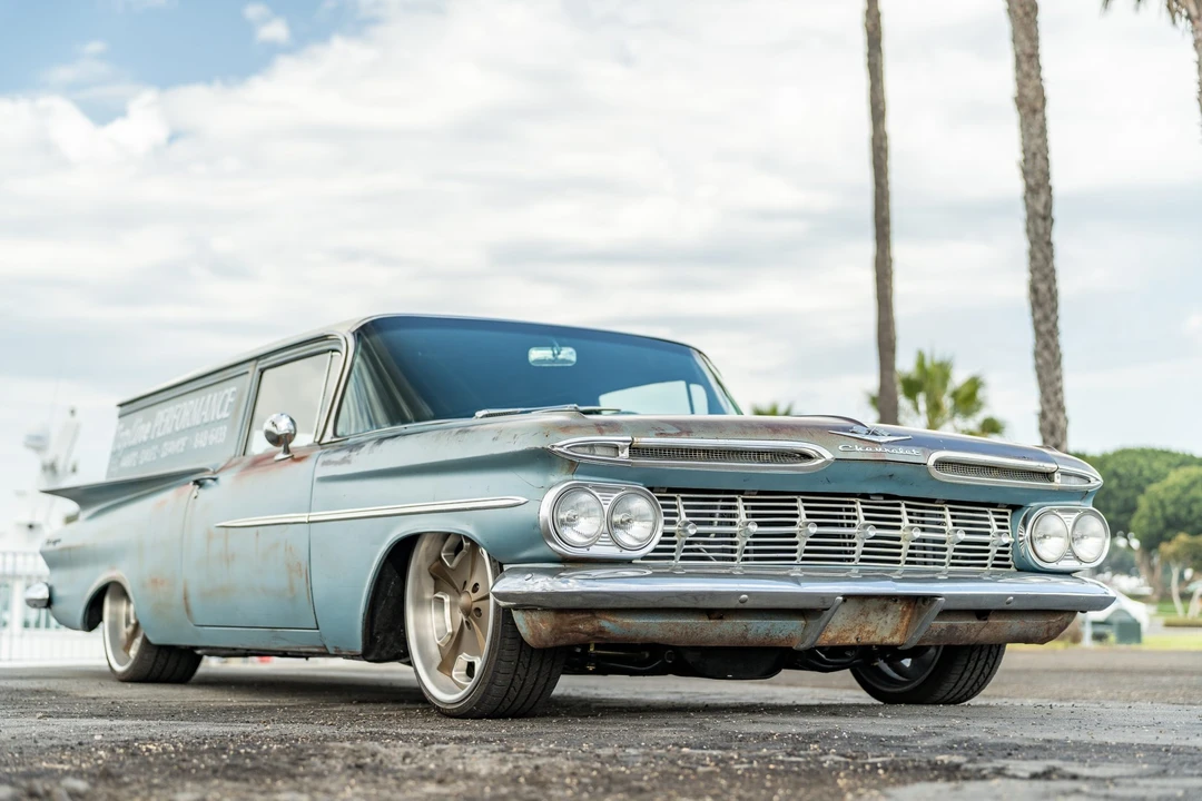 1959 Chevrolet Suburban 4th Gen - Image 14 of 31