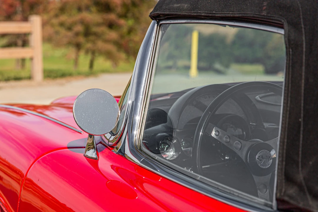 1962 Chevrolet Corvette C1 - Image 18 of 31