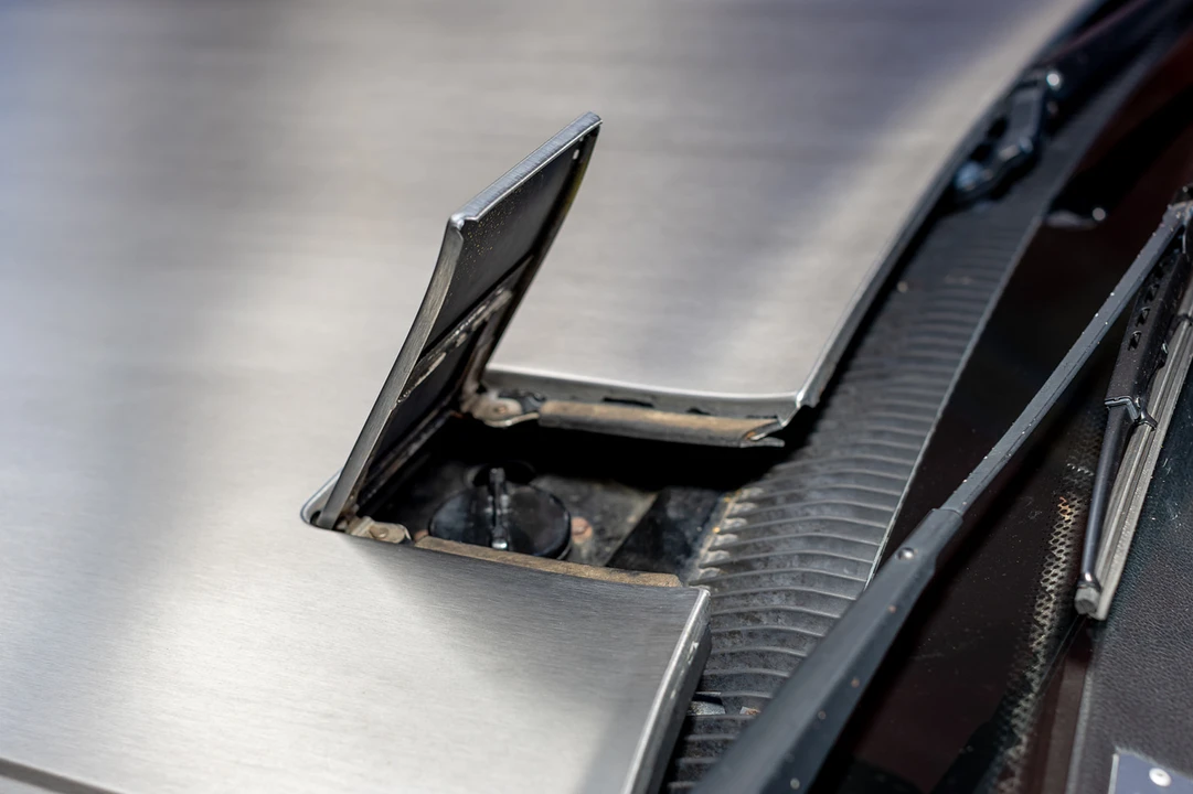 1981 DeLorean DMC-12 - Image 23 of 31