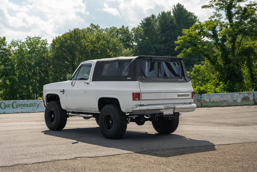 1985 Chevrolet Blazer - Image 7 of 31
