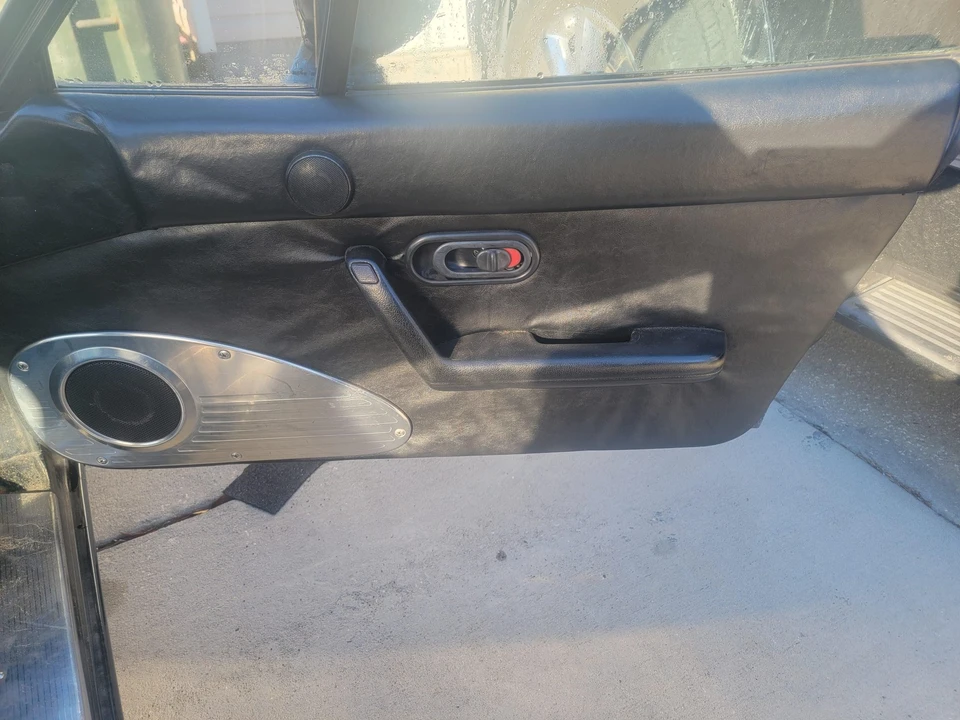 1993 Mazda NA MX-5 Miata - Image 28 of 31