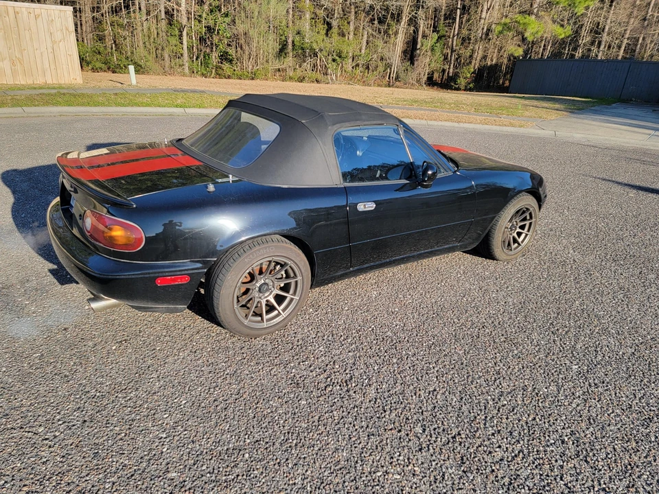 1993 Mazda NA MX-5 Miata - Image 8 of 31