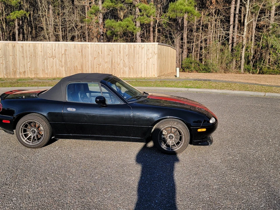 1993 Mazda NA MX-5 Miata - Image 9 of 31