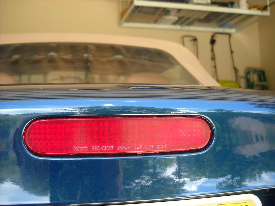 1996 Mazda NA MX-5 Miata - Image 26 of 31