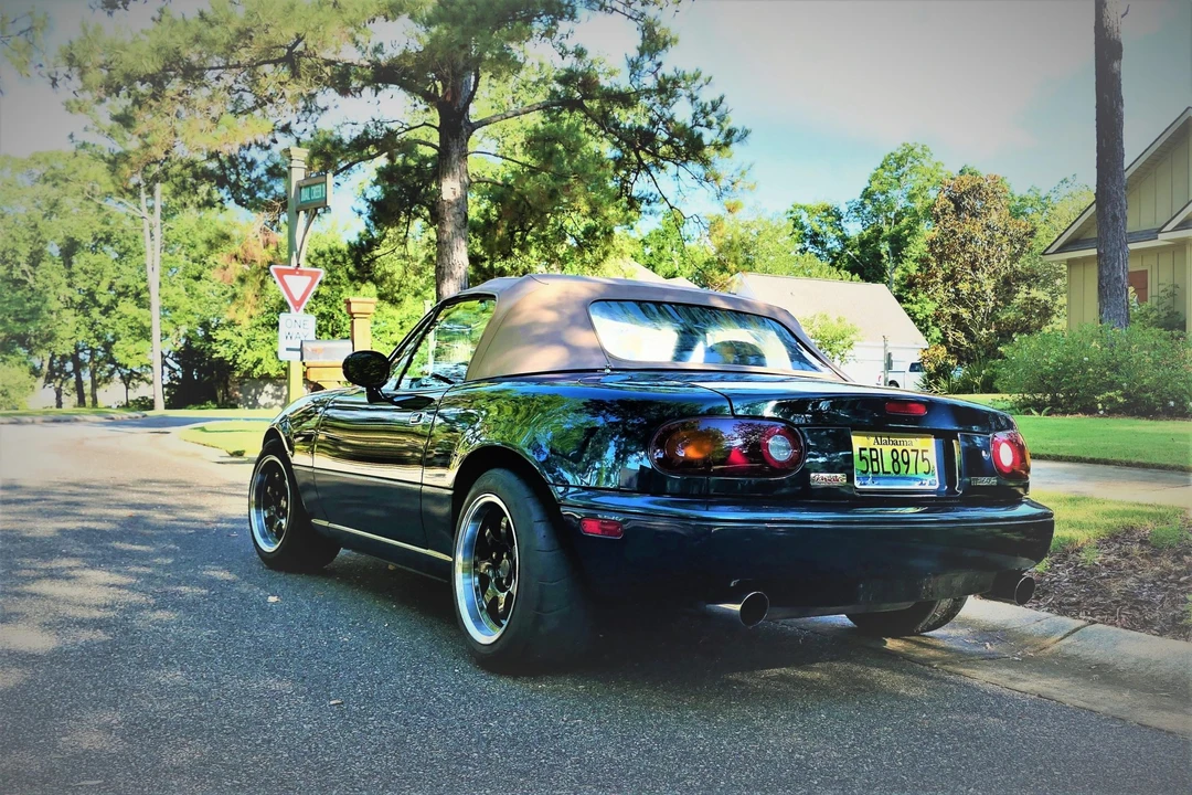 1996 Mazda NA MX-5 Miata - Image 11 of 31