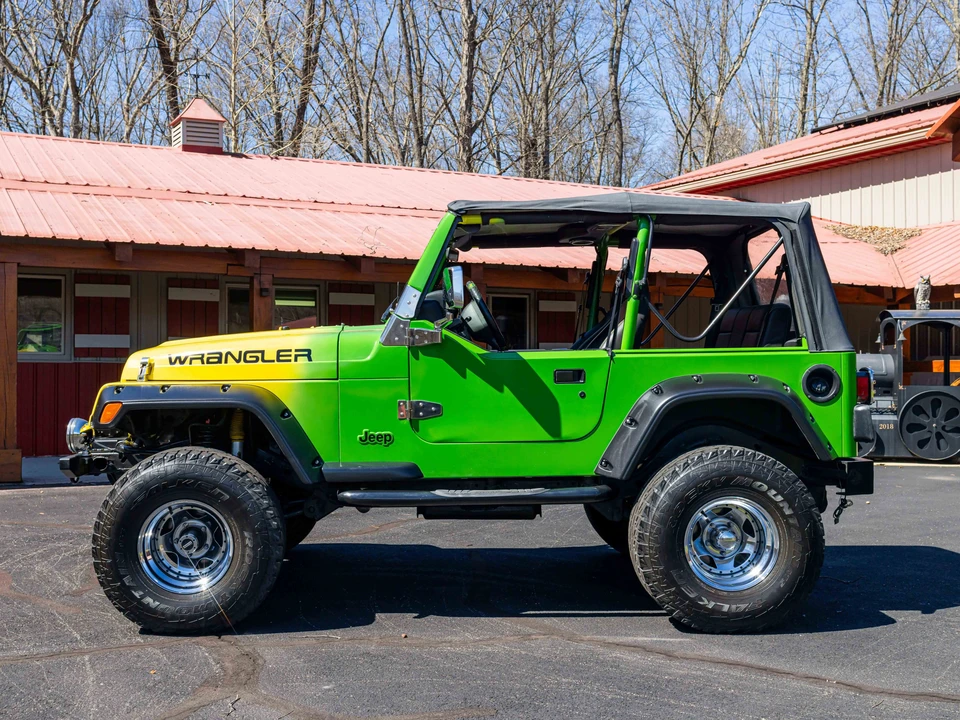 1998 Jeep TJ Wrangler - Image 4 of 31