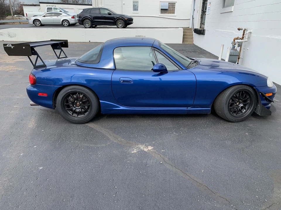 1999 Mazda NB MX-5 Miata - Image 2 of 31