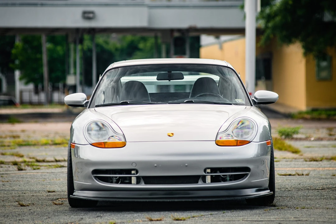 1999 Porsche 996 Carrera - Image 13 of 31