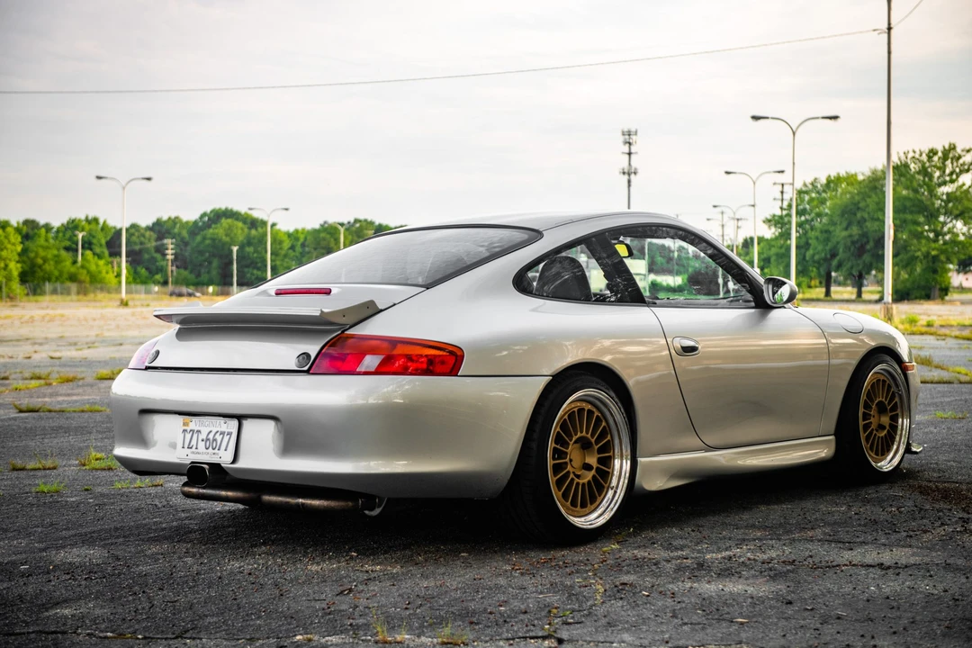 1999 Porsche 996 Carrera - Image 10 of 31