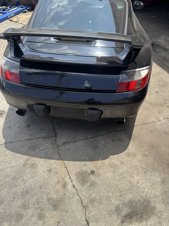 2000 Porsche 996 Carrera - Image 27 of 31