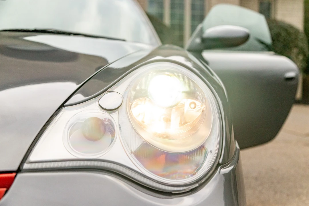 2002 Porsche 996 Turbo - Image 17 of 31