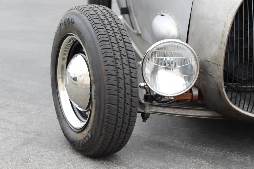 Ford Hot Rod - Image 21 of 31