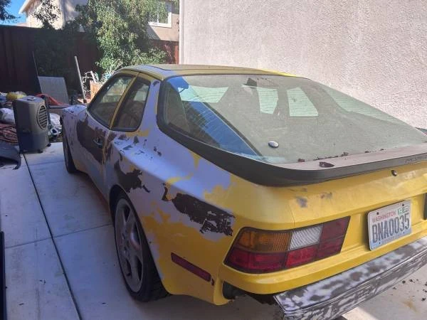 1987 Porsche 944 - Image 11 of 12