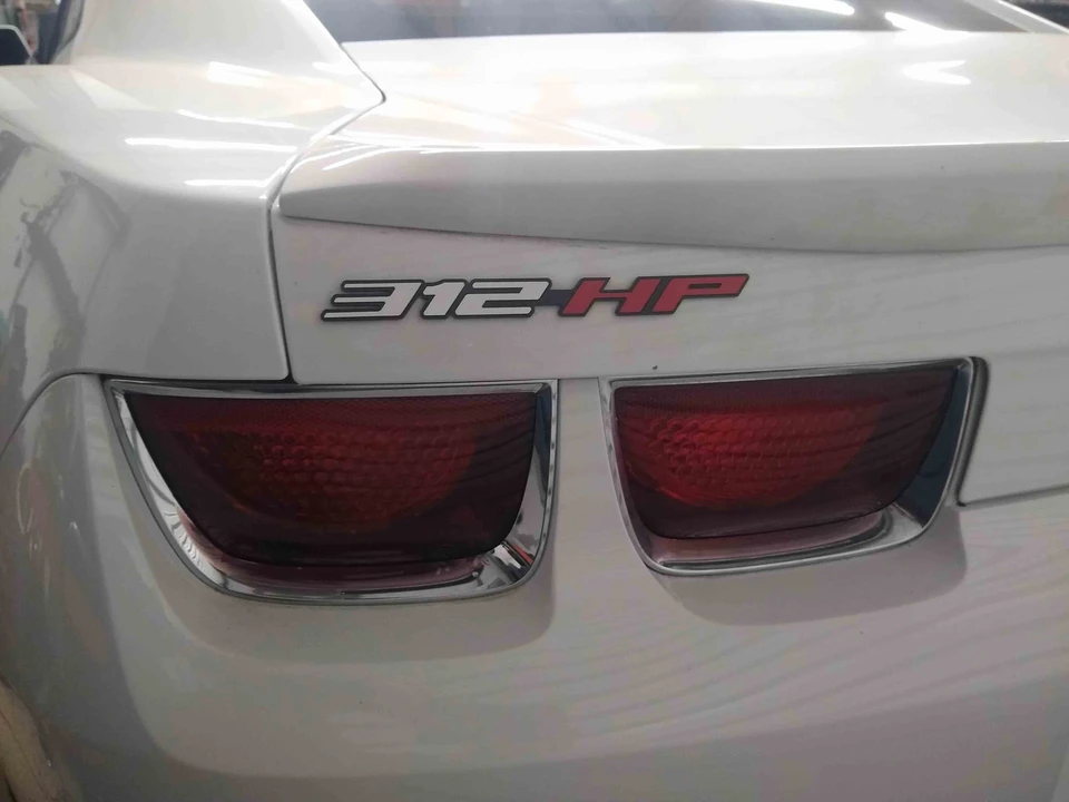 2011 Chevrolet Camaro 5th Gen - Image 18 of 31