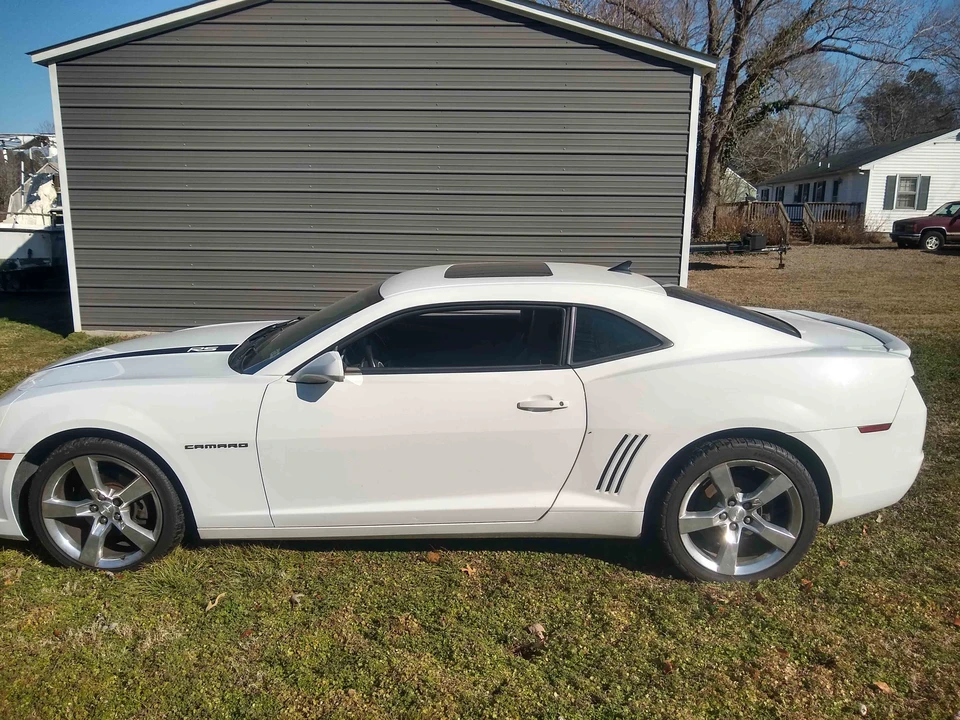 2011 Chevrolet Camaro 5th Gen - Image 13 of 31