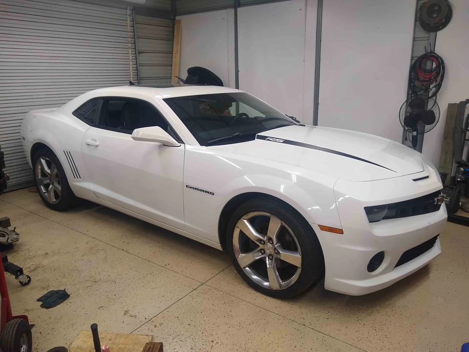 2011 Chevrolet Camaro 5th Gen - Image 11 of 31