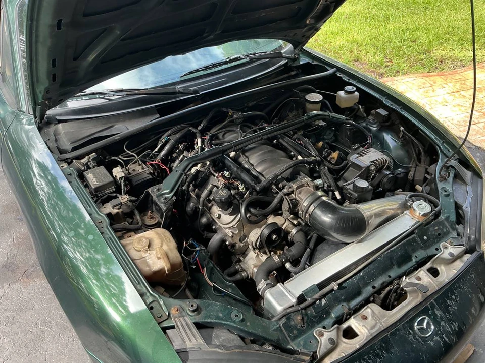 2000 Mazda NB MX-5 Miata - Image 6 of 8