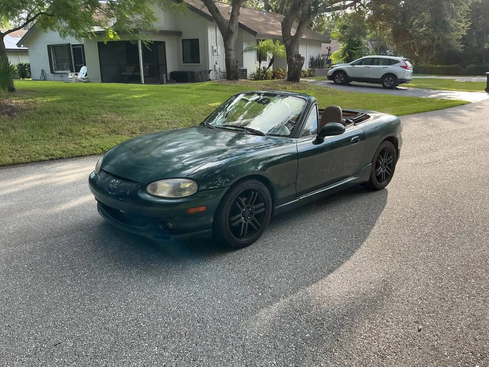 2000 Mazda NB MX-5 Miata - Image 3 of 8