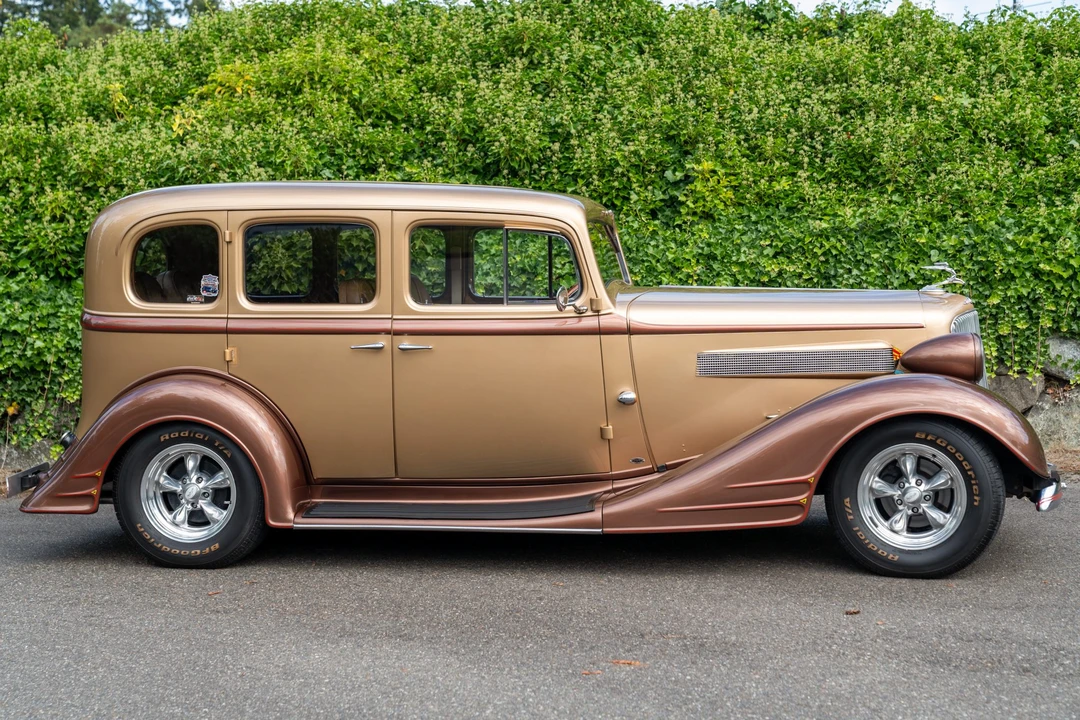 1934 Pontiac - Image 5 of 31