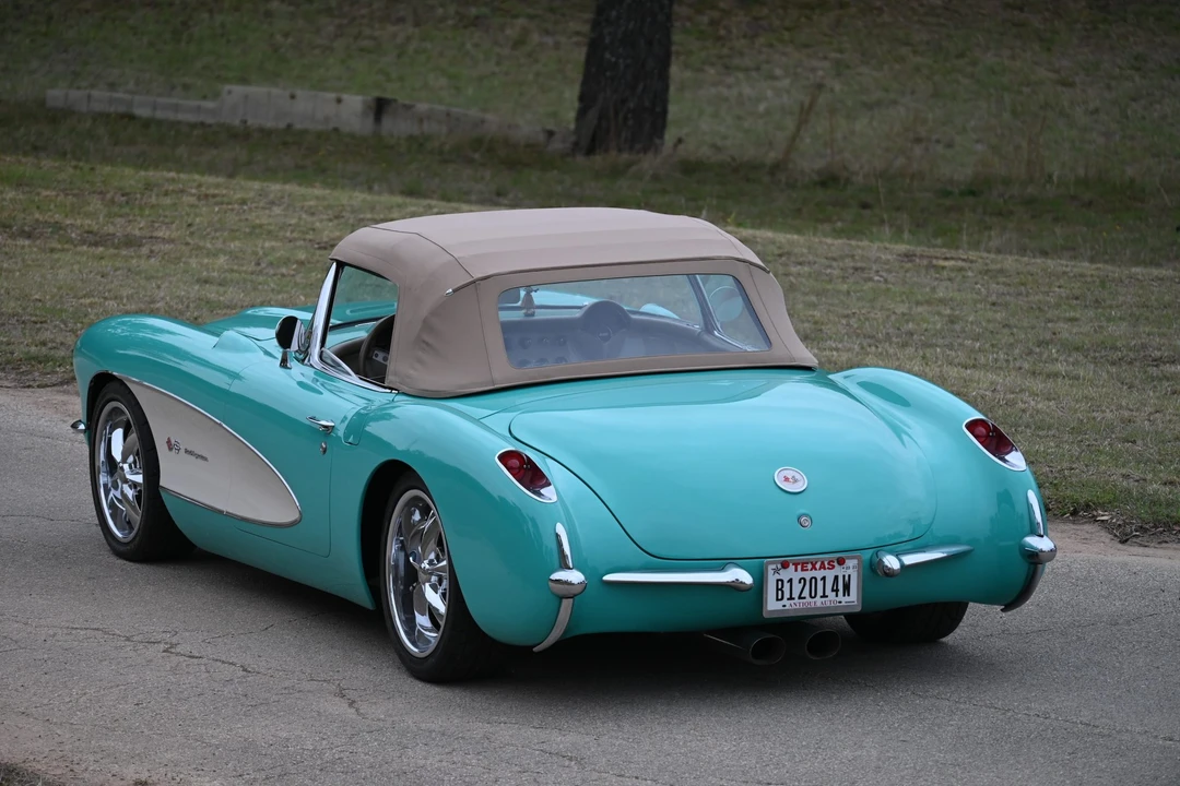 1957 Chevrolet Corvette C1 - Image 16 of 31