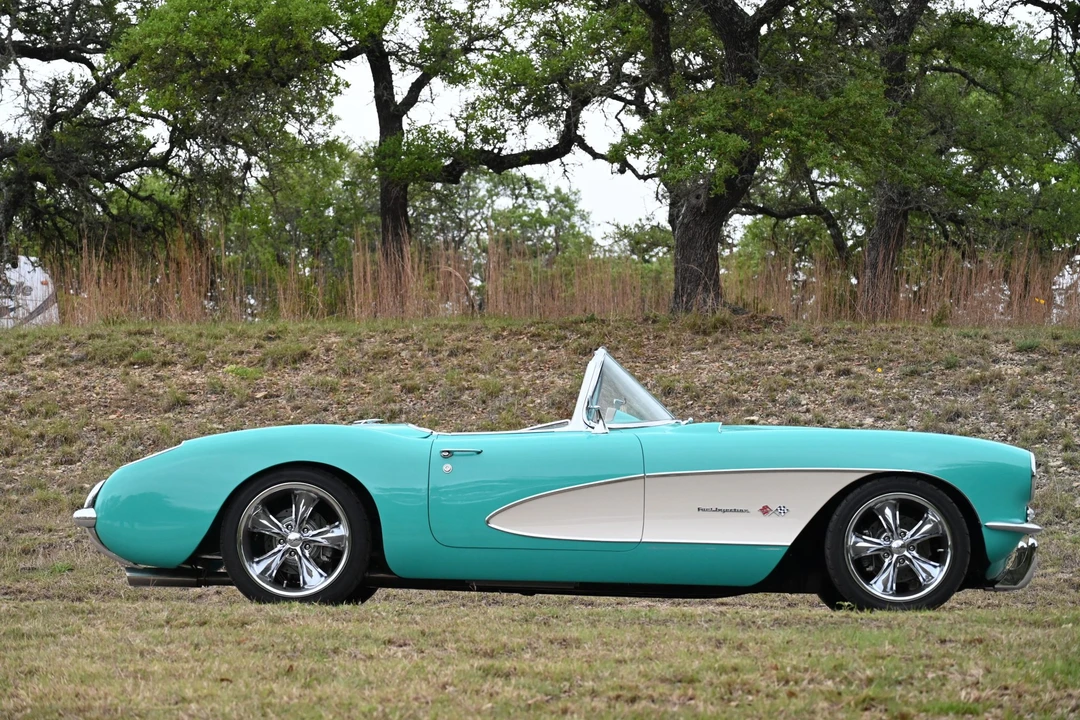 1957 Chevrolet Corvette C1 - Image 5 of 31