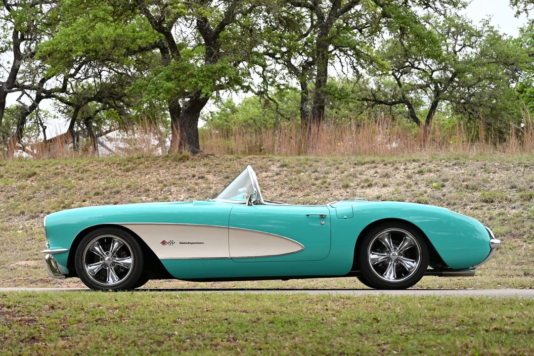 1957 Chevrolet Corvette C1 - Image 10 of 31