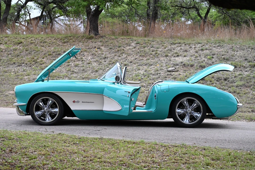 1957 Chevrolet Corvette C1 - Image 23 of 31