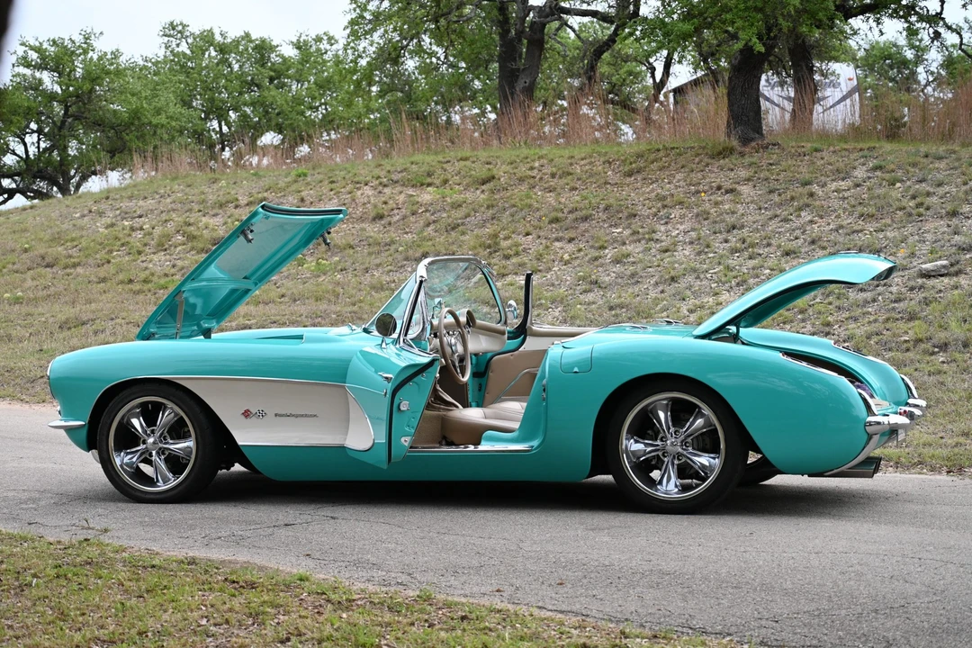 1957 Chevrolet Corvette C1 - Image 22 of 31