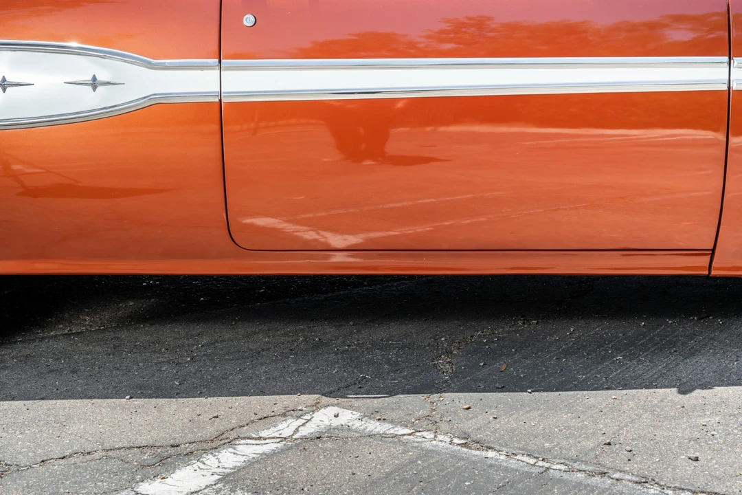 1957 Pontiac Chieftain - Image 23 of 31