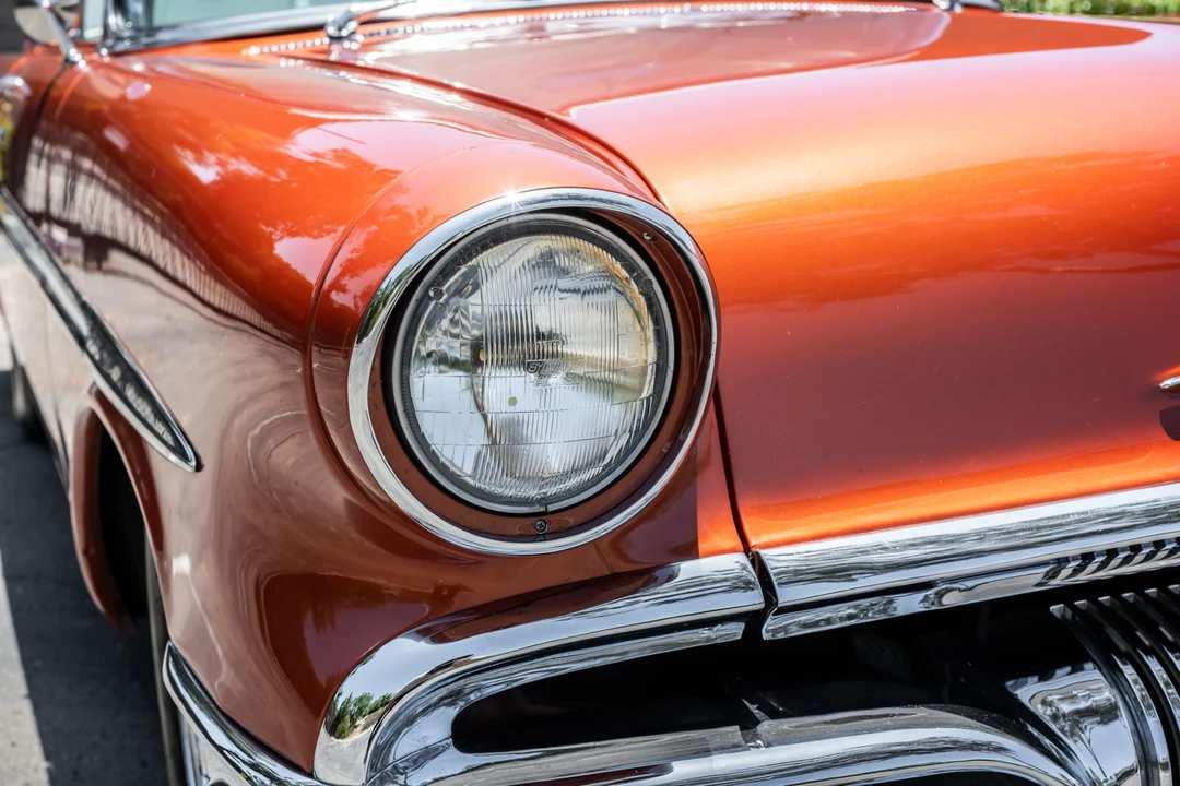 1957 Pontiac Chieftain - Image 15 of 31