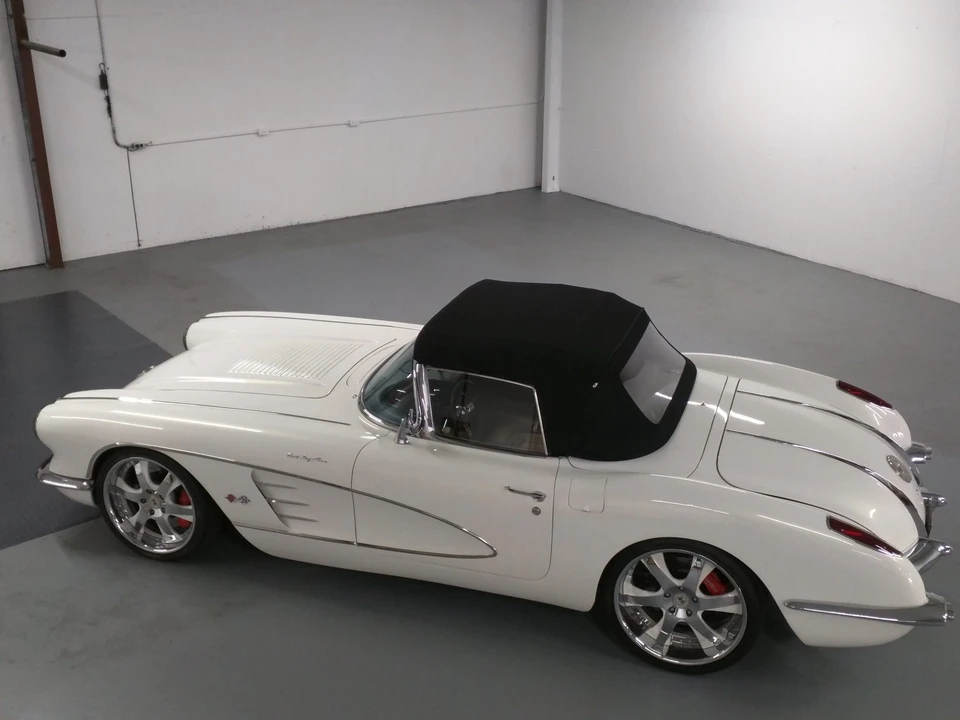 1960 Chevrolet Corvette C1 - Image 3 of 31