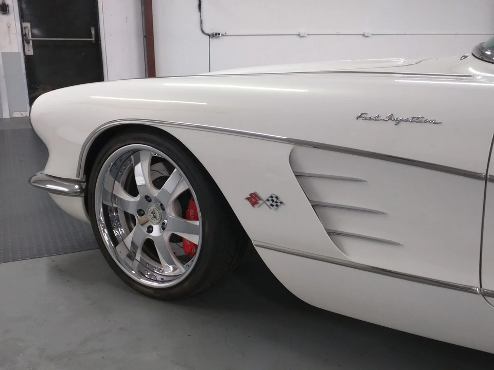 1960 Chevrolet Corvette C1 - Image 15 of 31