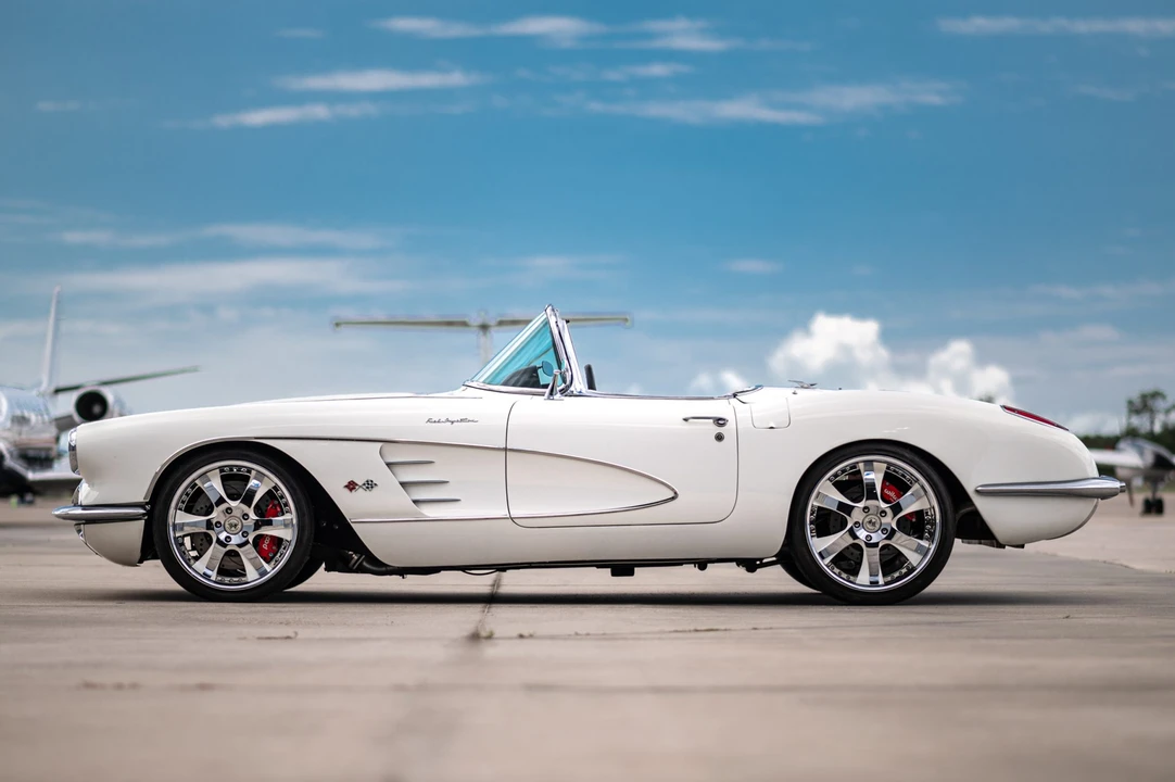 1960 Chevrolet Corvette C1 - Image 13 of 31